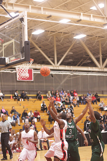 Spartans Struggle Against Corning