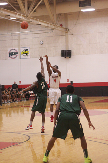 Spartans Beat Rival Lazers