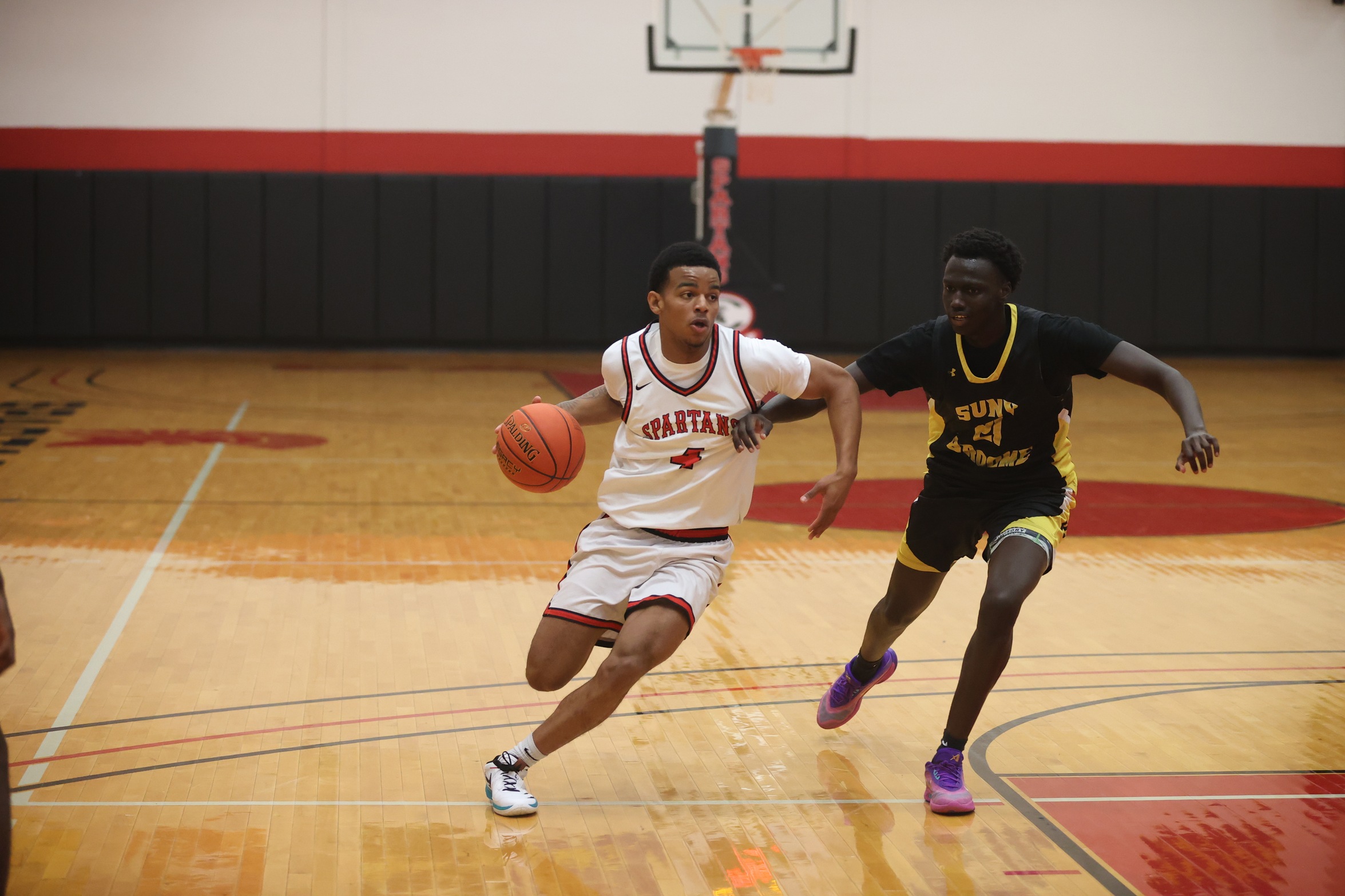 Jadeir Breedlove had 27 points, nine assists and seven rebounds in a win over Finger Lakes CC on Wednesday.