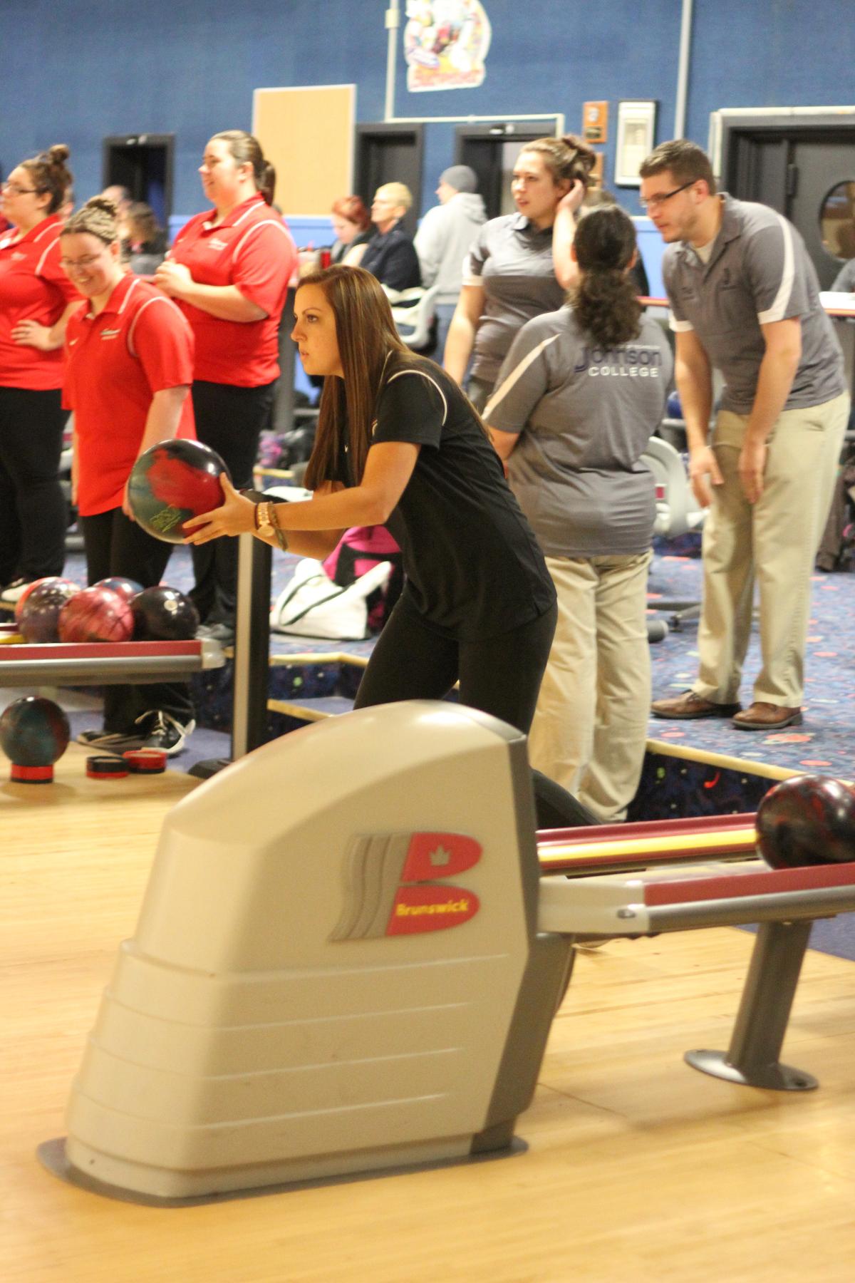 Spartans Struggle to Make Spares but Succeed