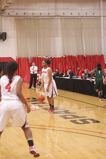 Lady Lakers Take Down Lady Spartans