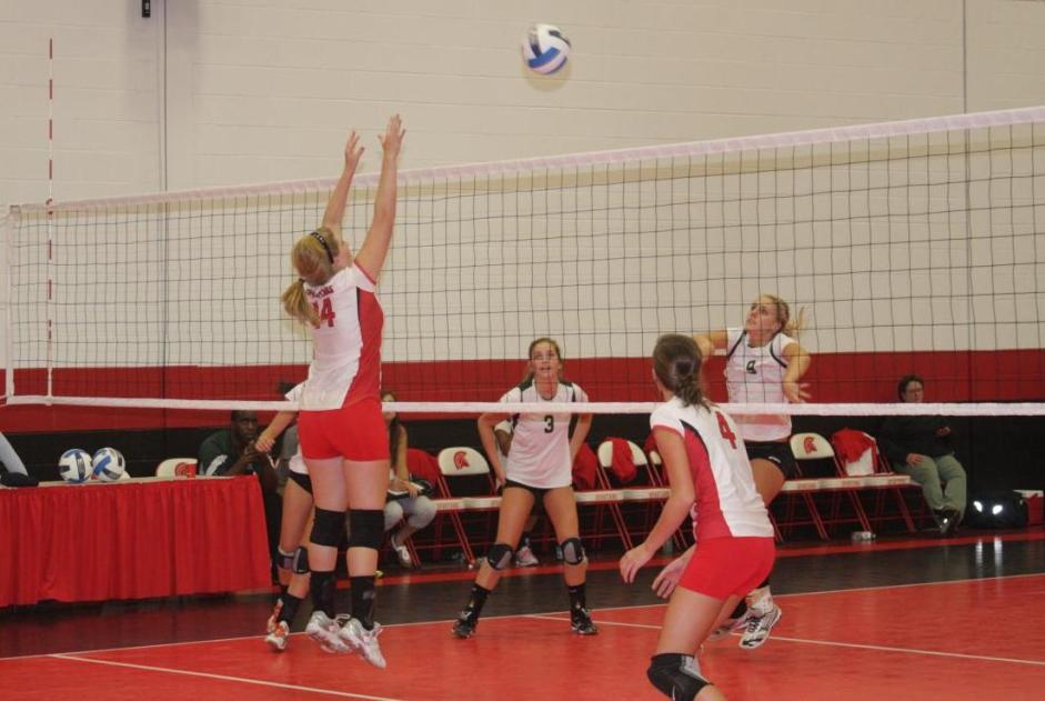 Spartan Volleyball Loses in Exciting Match vs. TC3